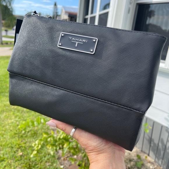 TAHARI Cosmetics Pyramid Case - Picture 14 of 14